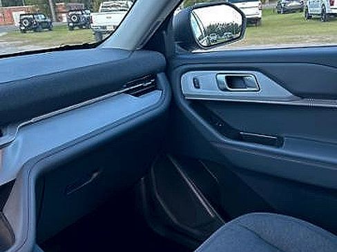 New 2026 Ford Explorer Active image 21