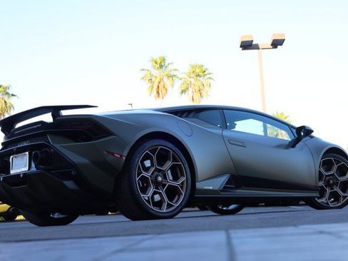 Used 2023 Lamborghini Huracan Tecnica RWD image 24