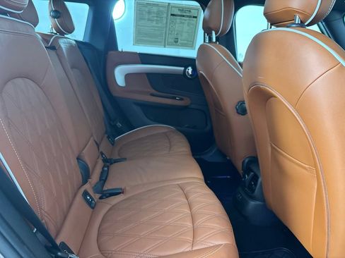 Used 2024 MINI Cooper Countryman S w/ Signature Upholstery Package FWD image 30