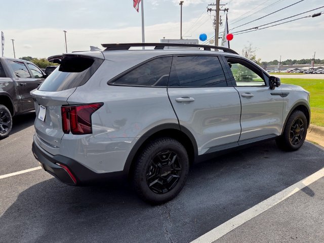 Used 2025 Kia Sorento SX Prestige AWD/4WD image 13