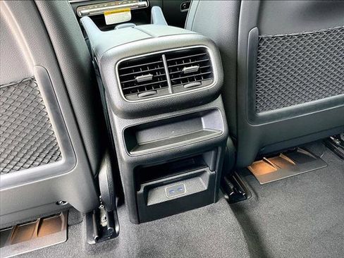 New 2026 Mercedes-Benz GLE 450 4MATIC image 19