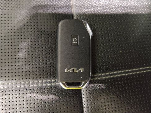 Used 2022 Kia Telluride EX w/ EX Premium Package AWD/4WD image 32