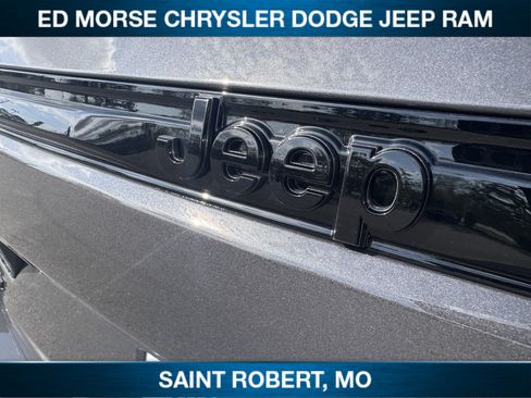 New 2026 Jeep Grand Cherokee Altitude AWD/4WD image 12