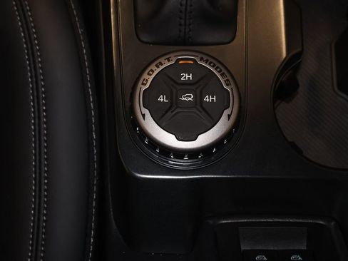 New 2026 Ford Bronco Outer Banks AWD/4WD image 27