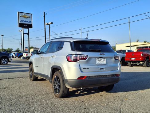 Used 2026 Jeep Compass Latitude w/ Quick Order Package 29K AWD/4WD image 20