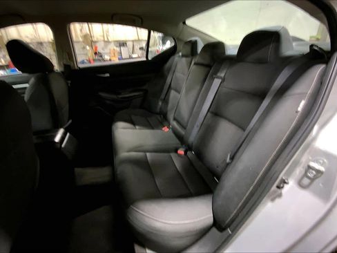 Used 2022 Nissan Altima 2.5 SV image 21