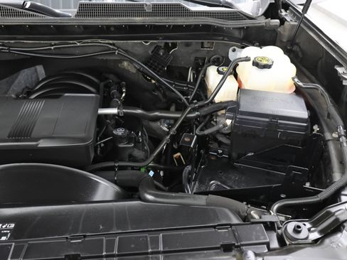 Used 2024 Chevrolet Silverado 3500 LT w/ Convenience Package image 17