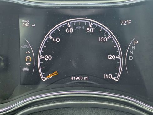 Used 2019 Jeep Grand Cherokee Laredo w/ Laredo X Package image 30