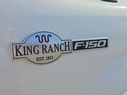 Used 2014 Ford F150 King Ranch w/ King Ranch Luxury Package image 5