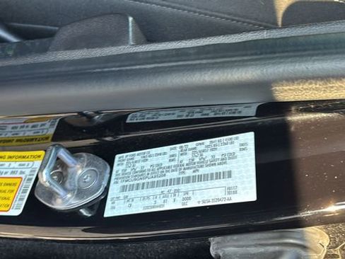 Used 2023 Ford Escape Active AWD/4WD image 34