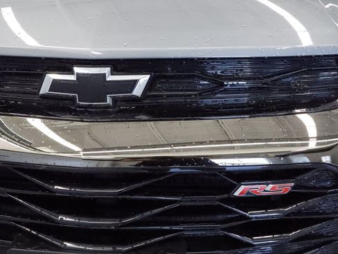 Used 2023 Chevrolet TrailBlazer RS w/ Sun and Liftgate Package AWD/4WD image 12