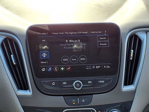 Used 2024 Chevrolet Malibu LT FWD image 14