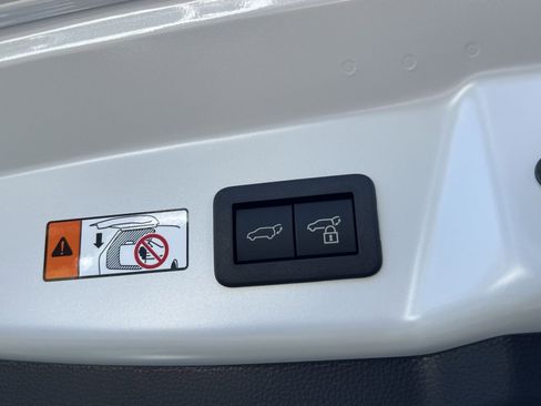 New 2026 Toyota Prius Plug-In Hybrid image 21