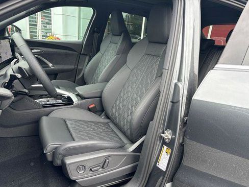 New 2026 Audi SQ5 Premium Plus AWD/4WD image 9