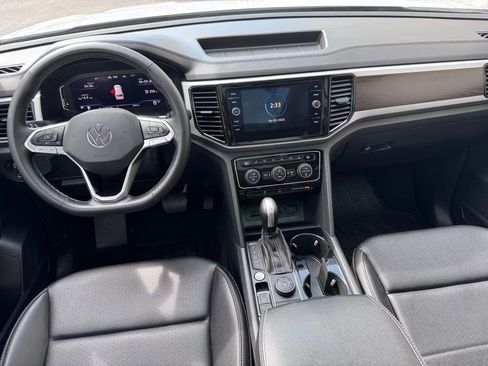 Used 2022 Volkswagen Atlas SE image 34