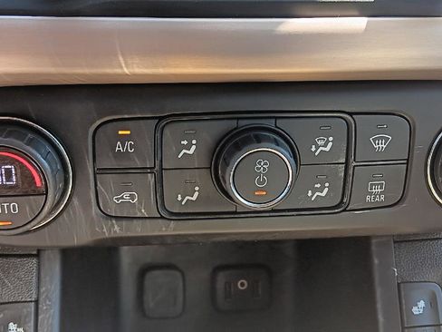 Used 2019 GMC Acadia Denali w/ Technology Package image 21