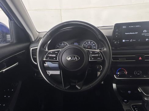 Used 2021 Kia Seltos S image 15