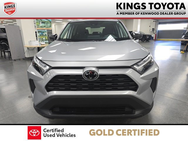 Certified 2024 Toyota RAV4 LE AWD/4WD image 3