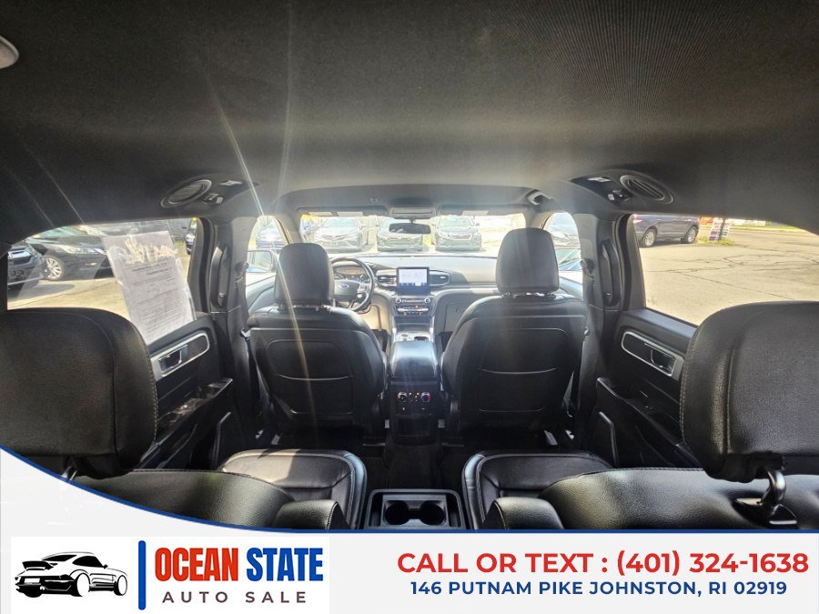 Used 2020 Ford Explorer XLT w/ Equipment Group 202A AWD/4WD image 14