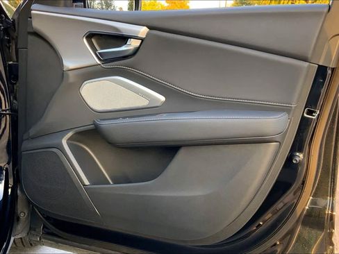 Used 2025 Acura RDX SH-AWD w/ Technology Package image 22