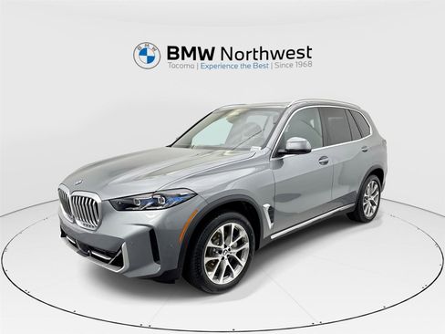 New 2026 BMW X5 xDrive40i AWD/4WD image 1