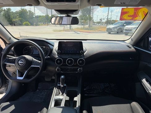Used 2025 Nissan Sentra SV w/ Trunk Package FWD image 14