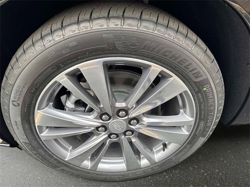 New 2025 Cadillac XT6 Premium Luxury w/ Technology Package image 10