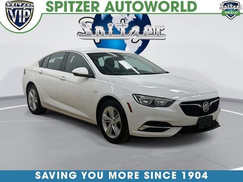 Used 2018 Buick Regal Preferred FWD image 1