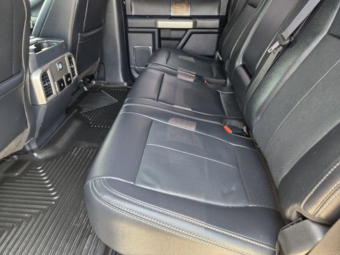 Certified 2022 Ford F250 Lariat w/ Lariat Ultimate Package AWD/4WD image 31