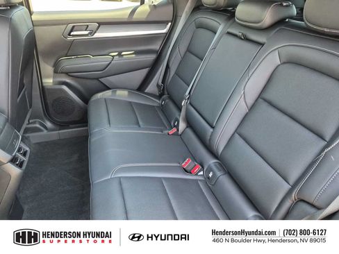 Used 2025 GMC Terrain Elevation w/ Elevation Premium Package AWD/4WD image 19