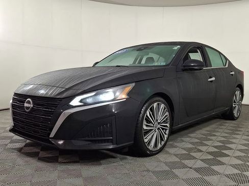 Used 2023 Nissan Altima 2.5 SL image 6