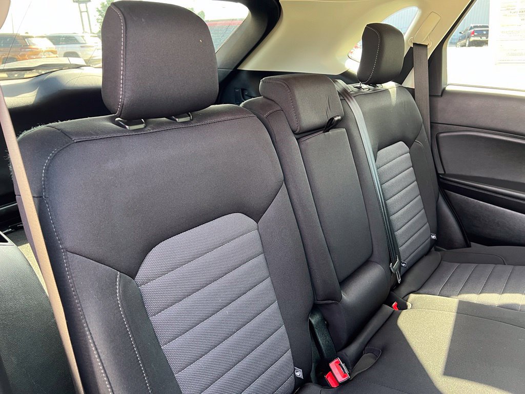 Used 2022 Ford Edge SE AWD/4WD image 16