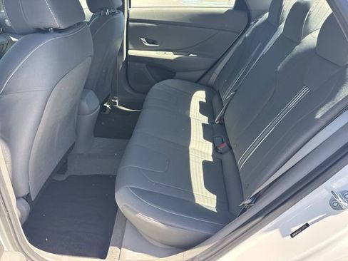 Certified 2023 Hyundai Elantra SEL FWD image 20