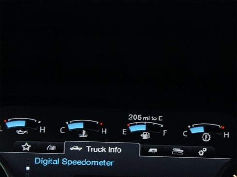 Used 2015 Ford F150 Lariat w/ Equipment Group 502A Luxury image 31