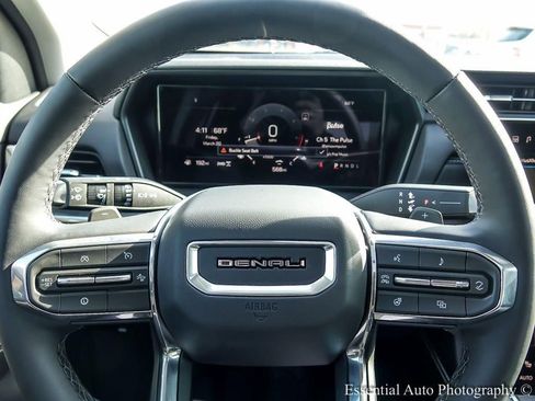 Used 2026 GMC Terrain Denali image 15