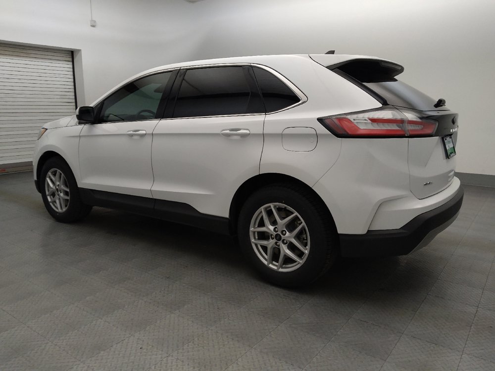 Used 2023 Ford Edge SEL AWD/4WD image 3