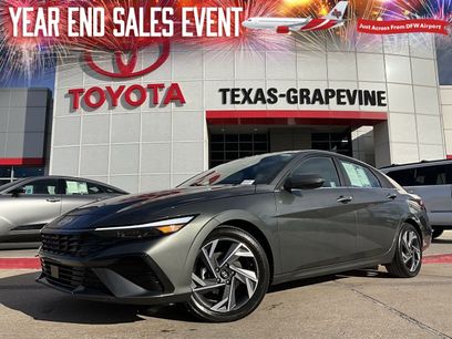 Used 2025 Hyundai Elantra Limited