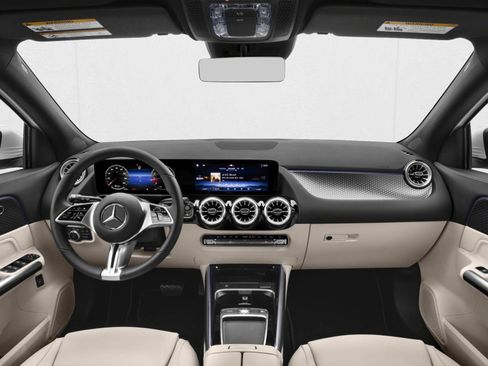 New 2026 Mercedes-Benz GLA 250 4MATIC image 5