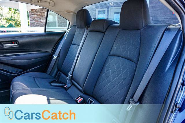 Used 2020 Toyota Corolla LE FWD image 34