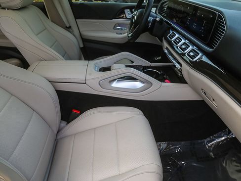 Certified 2024 Mercedes-Benz GLE 450 4MATIC image 15