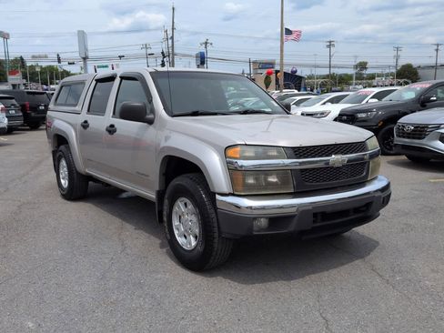 Used 2005 Chevrolet Colorado LS RWD image 2
