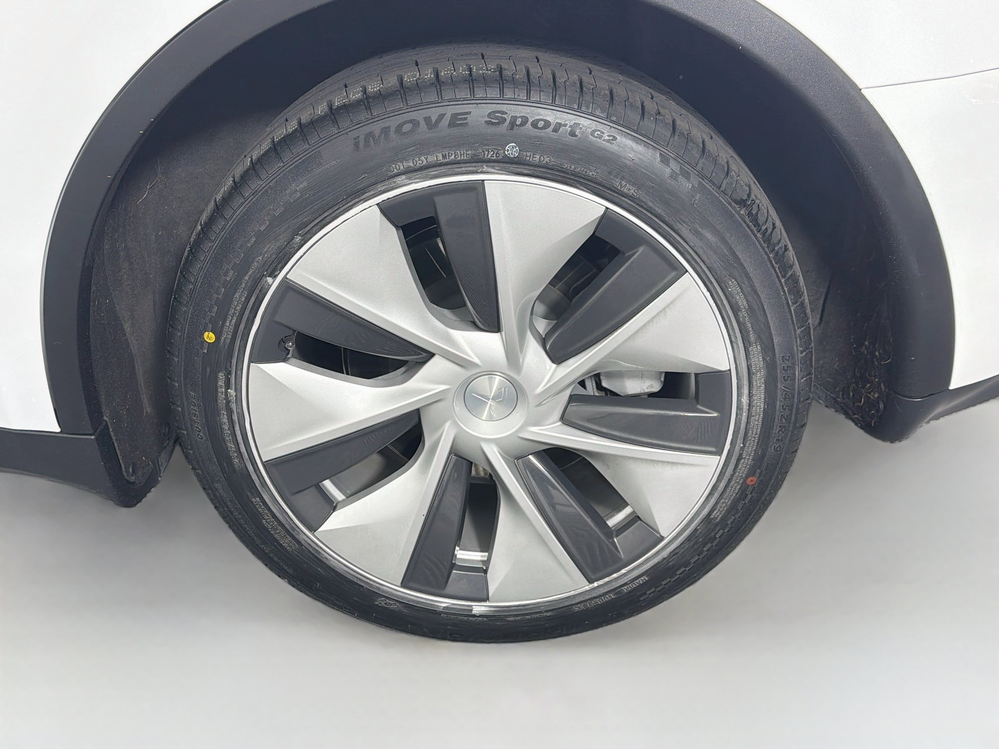 Used 2023 Tesla Model Y Long Range AWD/4WD image 11