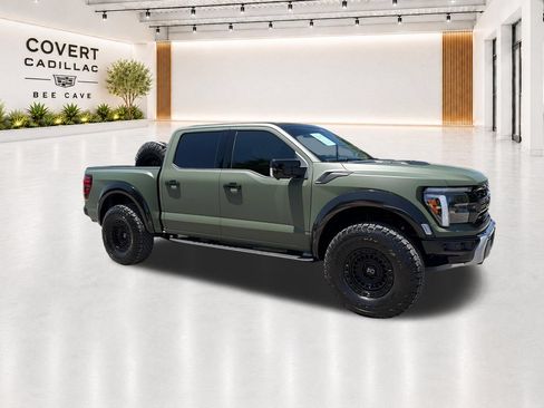 Used 2025 Ford F150 Raptor AWD/4WD image 17