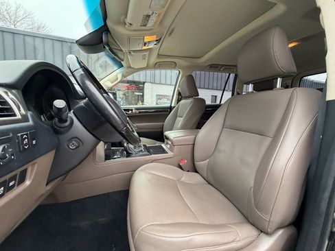 Used 2020 Lexus GX 460 Premium image 19