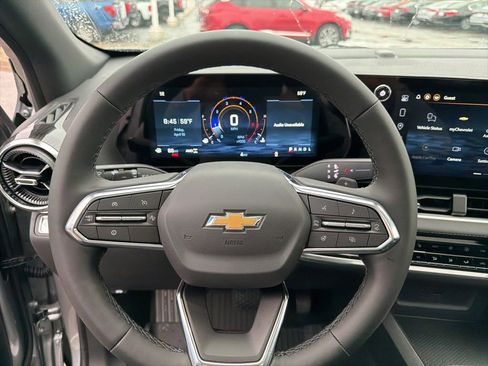 New 2026 Chevrolet Equinox LT w/ Convenience Package II AWD/4WD image 26