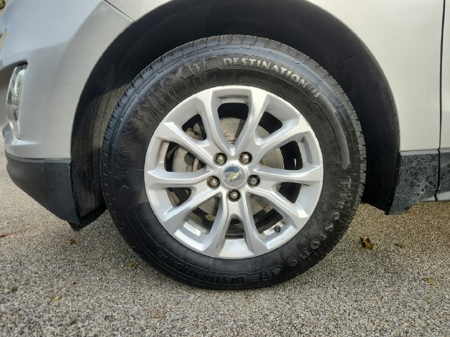 Used 2020 Chevrolet Equinox LT w/ Driver Convenience Package FWD image 27