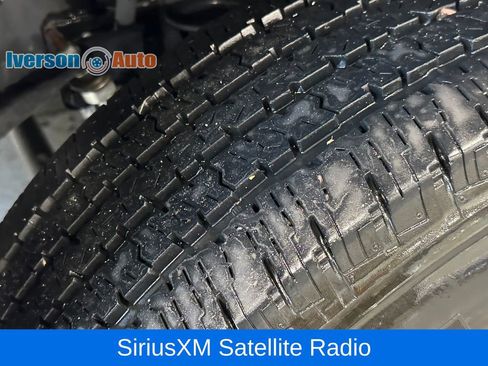 Used 2024 RAM 2500 Tradesman w/ Chrome Appearance Group AWD/4WD image 14