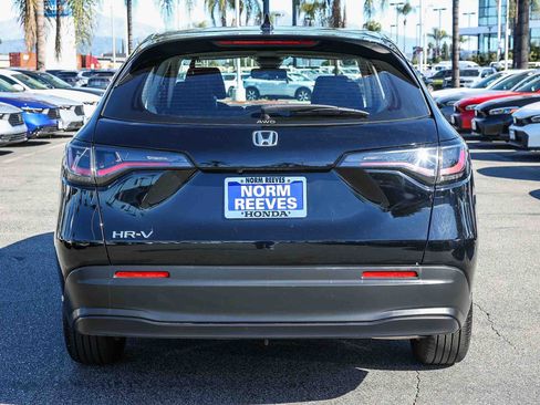Used 2025 Honda HR-V LX image 6