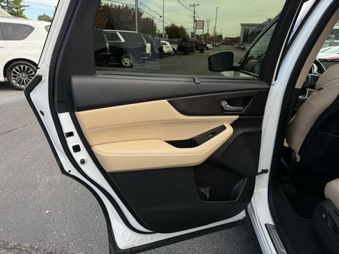 Used 2022 Acura MDX SH-AWD w/ Advance Package image 31