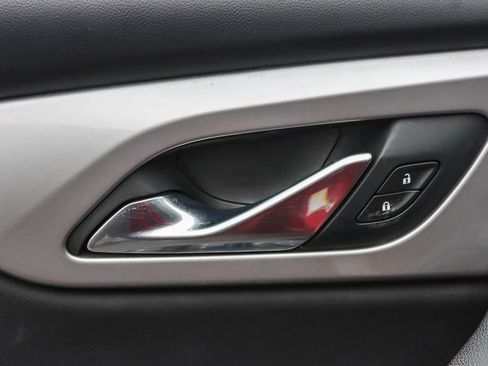 Used 2021 Chevrolet Blazer LT image 43